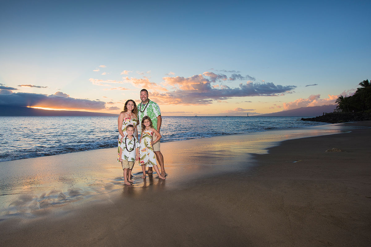 Maui Portaits Gemble Family Group Image